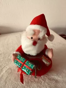 Weihnachtsmann🎄Nicolaus 🎄bewegt sich mit Musik incl. Batterien - Bild 1 von 5