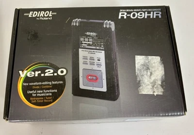 EDIROL by Roland R-09HR 24bit 96kHz WAVE/MP3 Recorder Works Great - Image 1 of 4
