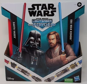 Juego de juguetes Star Wars: Lightsaber Forge Darth Vader & Obi-Wan Kenobi Disney Hasbro-d4B - Imagen 1 de 5