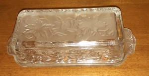 Princess House FANTASIA CRYSTAL BUTTER DISH W/ COVER - Imagen 1 de 5