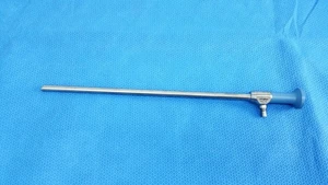 Stryker 502-859-030 Ideal Eyes 10 mm 30° 933131 endoscopio autoclavabile - Foto 1 di 11