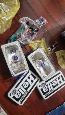 Hella Comet 450 Spot Light Lamp Driving Lamp Set 12V With FOC Stone Sheild - Image 1 of 4