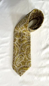 Vintage 1970s Gimbels Prince Igor Gold Textured Paisley Necktie * - Picture 1 of 2