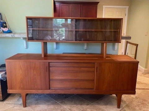 Vintage Danish Mid Century Teak Buffet & Hutch / Sideboard / Credenza Denmark Cover