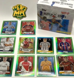 Tarjetas paralelas verdes poco comunes de las superestrellas del fútbol de la UEFA 22/23 # 1 - 200 - Imagen 1 de 1