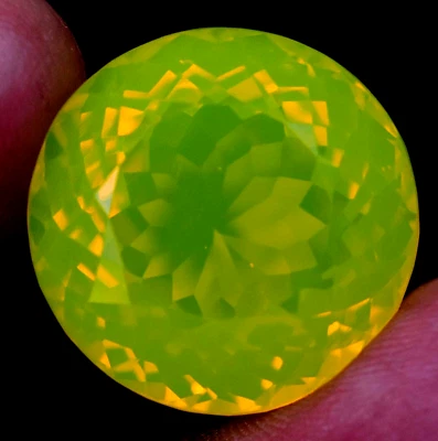 Piedra preciosa de ópalo amarillo neón natural de 52,00 quilates sin tratar* 21,40 x 21,40 mm Foto 1 de 4