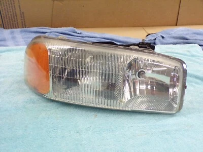 2005 gmc sierra headlight ( passenger ) 2000-2006 - Bild 1 von 3