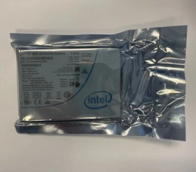 Intel DC P4510 1TB NVMe PCIe 3.1x4 3D TLC 2.5" 15mm SSD SSDPE2KX010T8 - Image 1 of 2