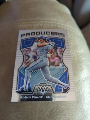 2021 Panini Mosaic Robin Yount HOF PRODUCERS Brewers Card #P9 - Image 1 of 2