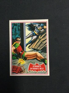 1989 Topps Batman Deluxe Reissue Edition Dynamite in Robin's Nest #33A - Bild 1 von 7
