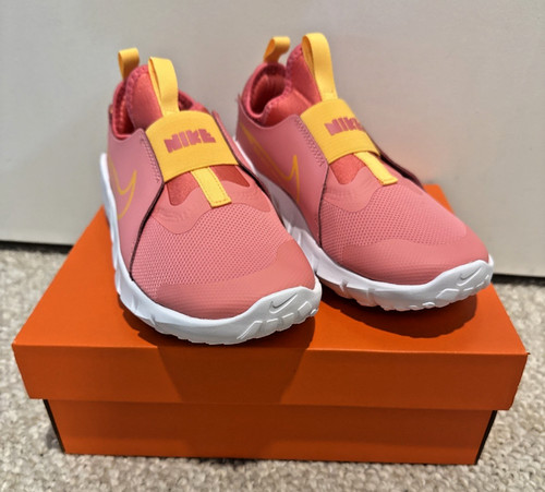 Nuovo con scatola! Nike Flex Runner 2 (GS) 4Y Coral Chalk Citron Pulse DJ6038 602