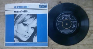 HILDEGARD KNEF "UND SO INS BETT..." SELTENER LONDONER GLOBUS 1965 UK PRESSE 7" EP - Bild 1 von 2