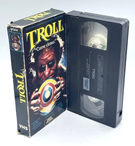 Troll VHS Tape 1986 Video Treasures Horror Comedy Cult Classic Movie Film Rare - Imagen 1 de 2