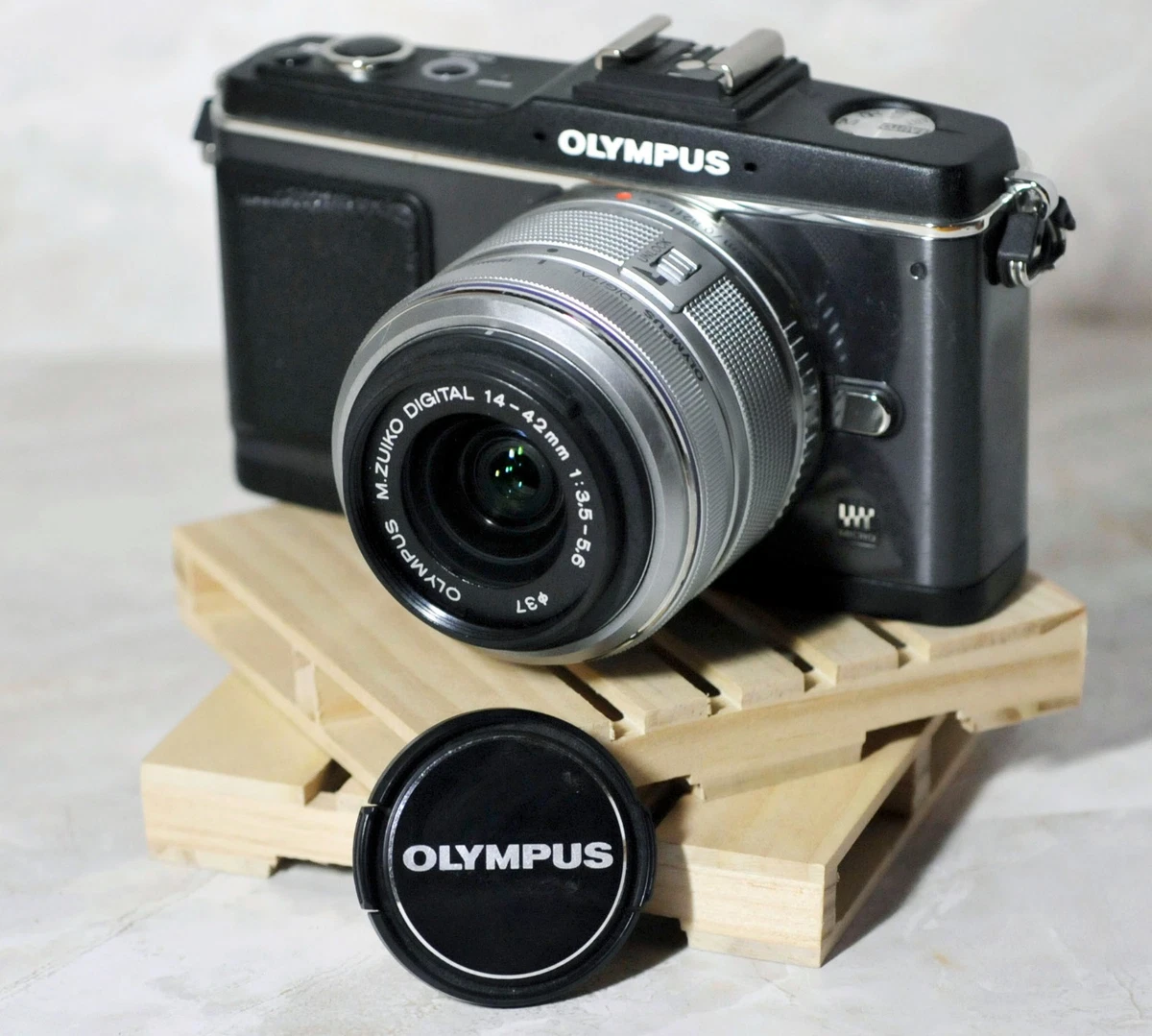 Olympus Pen E-P2 Digital Cameras for Sale | Shop New & Used
