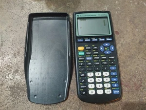 Calculadora gráfica Texas Instruments TI-83 Plus probada funcionando - Imagen 1 de 3