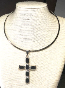 Fashion Necklace Black Enamel Large Silver Tone Cross Torc Choker Lot 71 - Picture 1 of 3