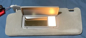 2001 2002 Lexus RX300 Driver Front Left Side Sunvisor Sun Visor Mirror Light OEM - Picture 1 of 10