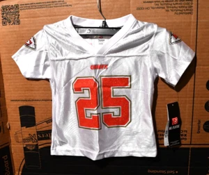 Camiseta blanca de los Kansas City Chiefs NFL #25 Jamal Charles para niñas talla 2T niño pequeño nueva con etiquetas - Imagen 1 de 6