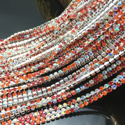 Cadena de diamantes de imitación de vidrio mezcla de colores de 10 yardas en base plateada cristal manualidades hágalo usted mismo Foto 1 de 3