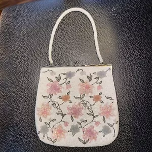 Vintage 50s Handmade Beaded Floral Purse~Bag~White~Floral~ Bridal~Wedding - Picture 1 of 13