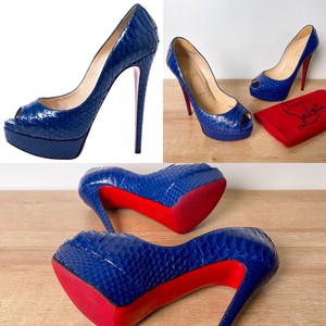 blue red bottom heels