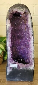 Large Amethyst Geode Cave 12kg - Picture 1 of 9