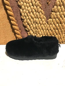 UGG CLÁSICO ACOGEDOR BOTÍN ESPALDA PIEL DE OVEJA ZAPATOS ZAPATILLAS 1131950 TALLA 6 - Imagen 1 de 8
