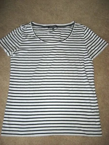 Womens Black White Striped JONES NEW YORK Short Sleeve Knit Top Shirt Medium - Picture 1 of 1