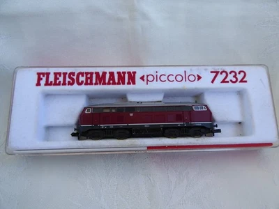 Eisenbahn Fleischmann Diesellok 7232 Rot Spur N gebraucht Mit Originalverpackung - Bild 1 von 4