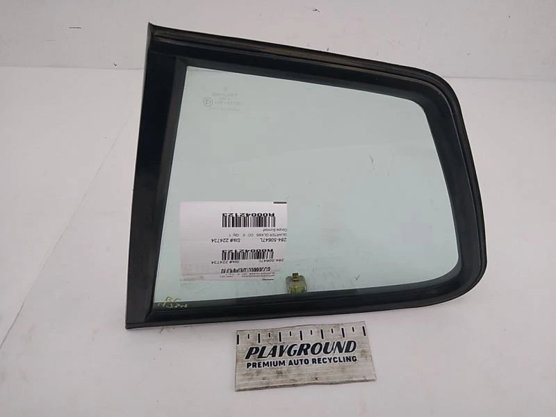 PORSCHE 924S 944 Piloto Trasero Izquierdo Cuarto Ventana Cristal 83 84 85 86 87 88 Foto 1 de 4