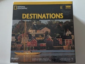 Puzzle National Geographic Destinations 1000 pezzi Lunenburg Harbor Nuova Scozia nuovo - Foto 1 di 2