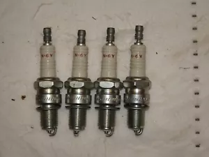 Set of 4 x NOS Champion N-6Y Spark Plugs - Picture 1 of 3