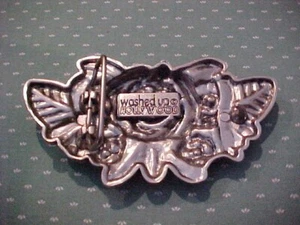 ROSE WITH CLEAR CRYSTALS BELT BUCKLE - Picture 1 of 2