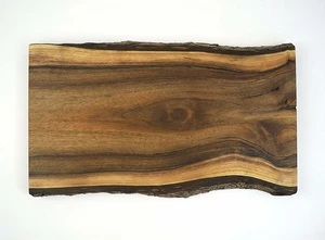 Planche coupe service bois noyer écorce – plateau rustique cuisine - Bild 1 von 9
