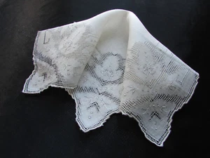 Vintage cremefarbenes Hochzeitstaschentuch bestickt offene Fadenarbeit "unbenutzt" - Bild 1 von 7