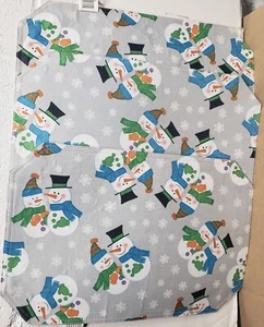 SET OF 3 SAME FABRIC PLACEMATS 12"x18",CHRISTMAS,SNOWMEN & SNOWFLAKES ON GREY,BH - Picture 1 of 13