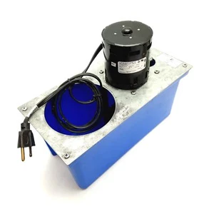 Little Giant VMC-1 Machine Coolant Tank, 1 Gallon, Voltage: 115V, 108 GPH Max - Picture 1 of 7