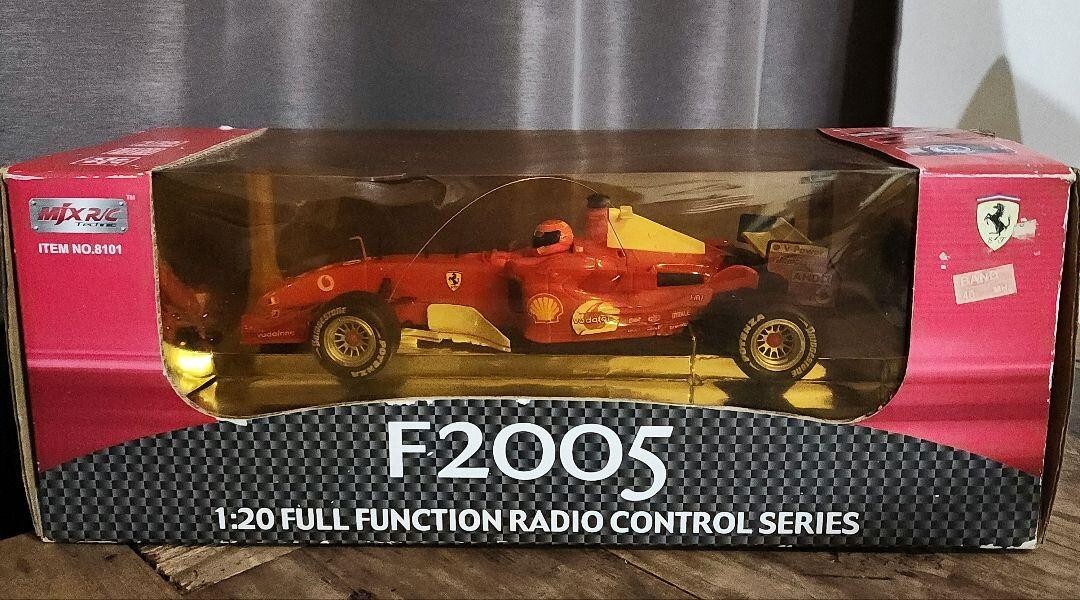 伊フェラーリライセンス公認ラジコン フェラーリF2005 気負わ 伊フェラーリライセンス公認ラジコン フェラーリF2005 気負わ