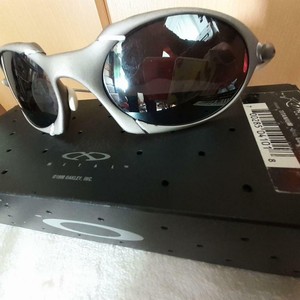 Las mejores ofertas en Gafas de sol para hombres Oakley Romeo | eBay
