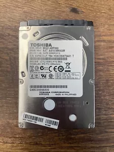 Toshiba 500GB SATA III 5400RPM 2.5" Internal HDD (MQ01ABF050) - Picture 1 of 3