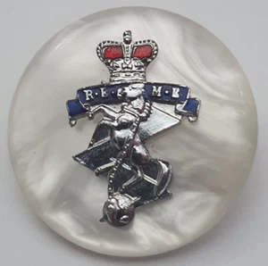 Royal Electrical Mechanical Engineers Sweetheart Brooch badge. British Army. - Picture 1 of 4