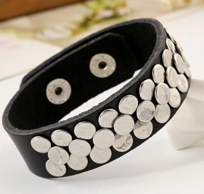 男士/女士复古圆点铆钉真皮腕带/皮革手链 — 第 1/4 张图片