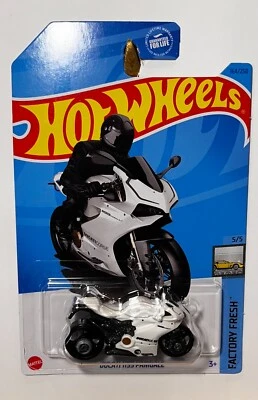 风火轮 TREASURE HUNT - 2023 白色 DUCATI 1199 PANIGALE — 第 1/2 张图片