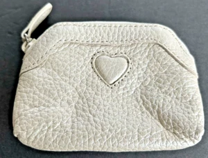 Brighton Coin Purse Off White Pebble Leather NWOT Pearl Zip Small Wallet - Picture 1 of 5
