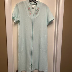 Pink K Women’s Small Gown /Robe Kmart Green Full Zipper As Is Pockets Sleepwear - Picture 1 of 6