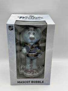 Louie Mascot St Louis Blues 2017 Winter Classic Bobblehead New In Box - Picture 1 of 5