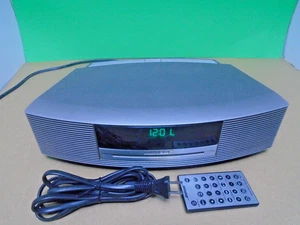 Sistema de música Bose Wave radio AM/FM reproductor de CD probado con control remoto - Imagen 1 de 7