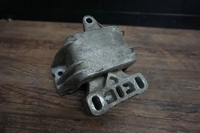 VW Scirocco 13 1K8 1.4TSI Passat Golf 5 Support Moteur 1K0199555D - Photo 1/4