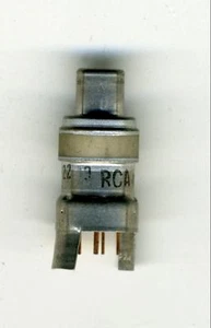 NUVISTOR RCA TETRODE 7587 EN PARFAIT ETAT  - Imagen 1 de 1