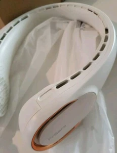 Bladeless Neck Fan Plus New White - Picture 1 of 7
